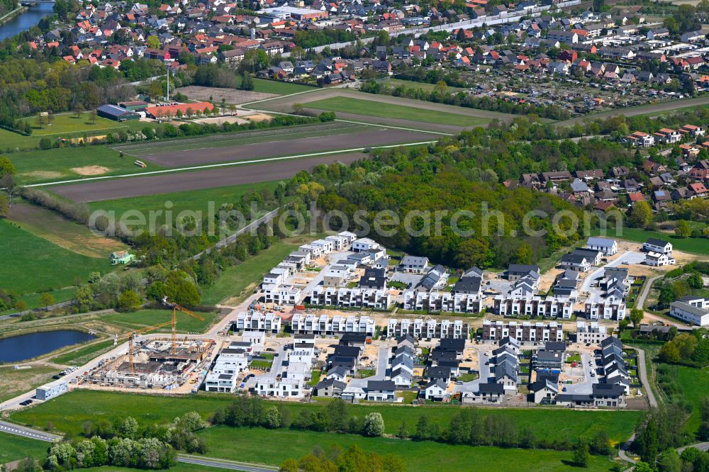 Aerial image Wolfsburg - Construction sites for new construction residential area of detached housing estate Wiesengarten on Dieselstrasse - Kaethe-Paulus-Strasse in the district Reislingen in Wolfsburg in the state Lower Saxony, Germany