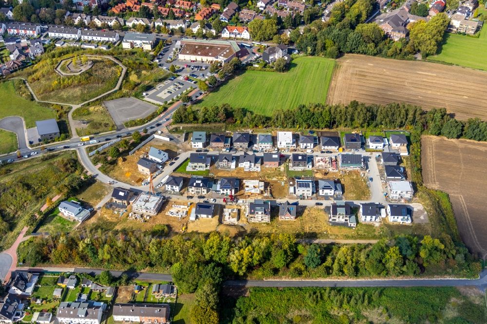 Bochum from the bird's eye view: Construction sites for new construction residential area of detached housing estate Wohnpark Hiltrop on Marie-Luise-Tanski-Strasse in the district Hiltrop in Bochum in the state North Rhine-Westphalia, Germany