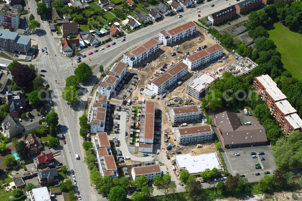 Lübeck from above - Construction sites for new construction residential area of detached housing estate Wohnpark on Wiesental in the district Buntekuh in Luebeck in the state Schleswig-Holstein, Germany