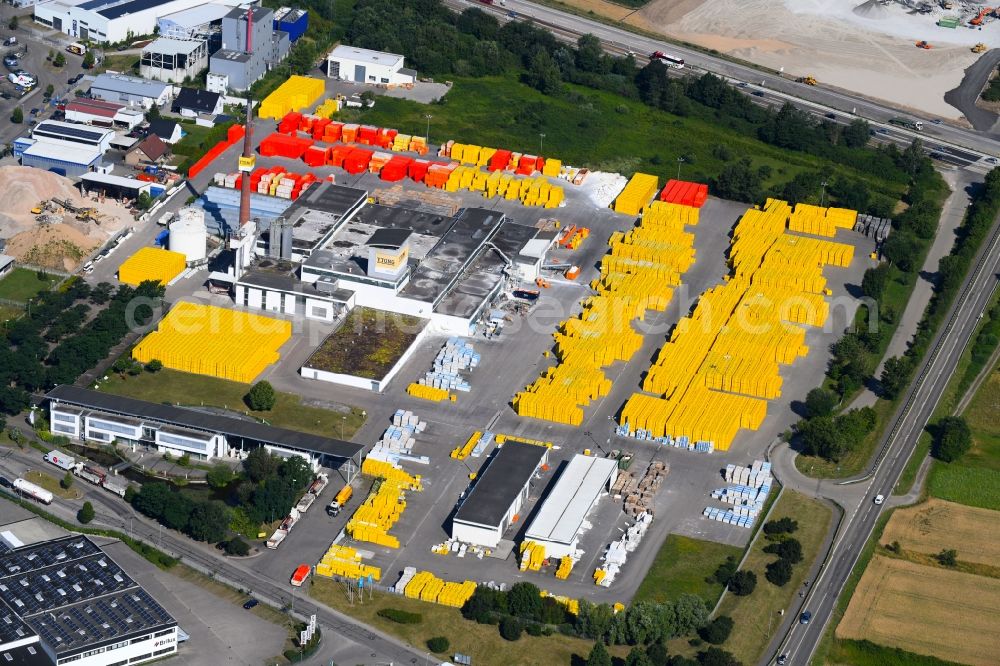 Aerial photograph Malsch - Building Materials and logistics center of Bau- and Projektmanagement Sued GmbH - Ytong Bausatzhaus Partner on Daimlerstrasse in Malsch in the state Baden-Wurttemberg, Germany