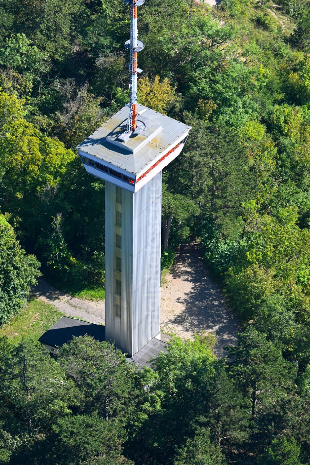 Aerial photograph Jena - Structure of the observation tower Landgrafen on street Am Steiger in Jena in the state Thuringia, Germany