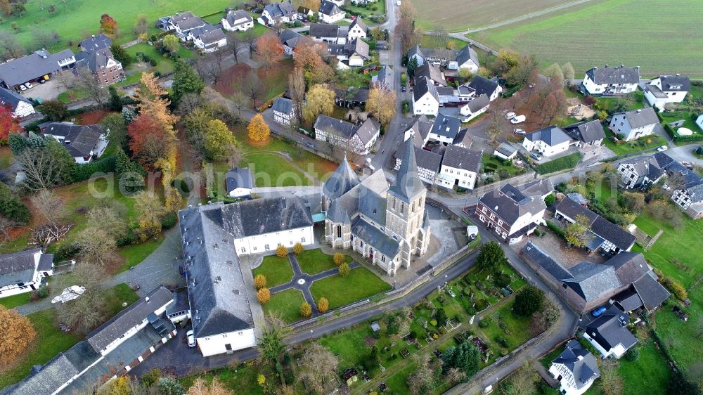 Aerial image Hennef (Sieg) - The village of Boedingen with the pilgrimage church to the painful mother of God in the state North Rhine-Westphalia, Germany