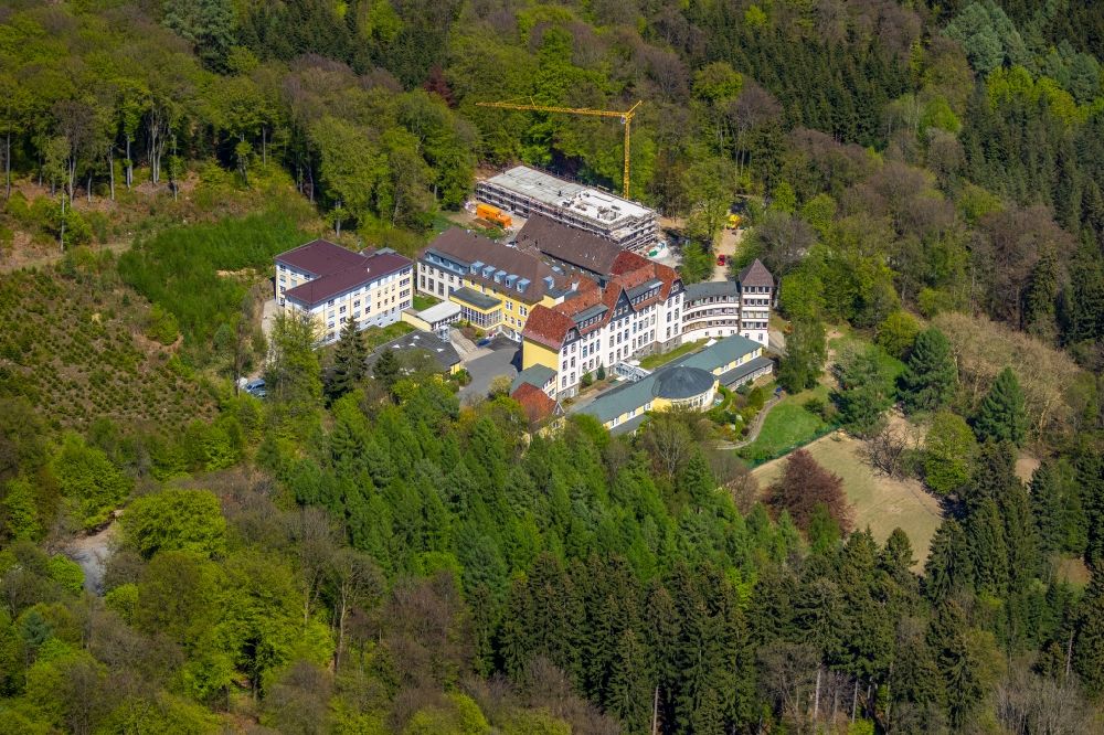 Aerial photograph Lüdenscheid - Home for disabled people and workshop Assisted Living Haus Hellersen in the district Brueninghausen in Luedenscheid in the state North Rhine-Westphalia, Germany