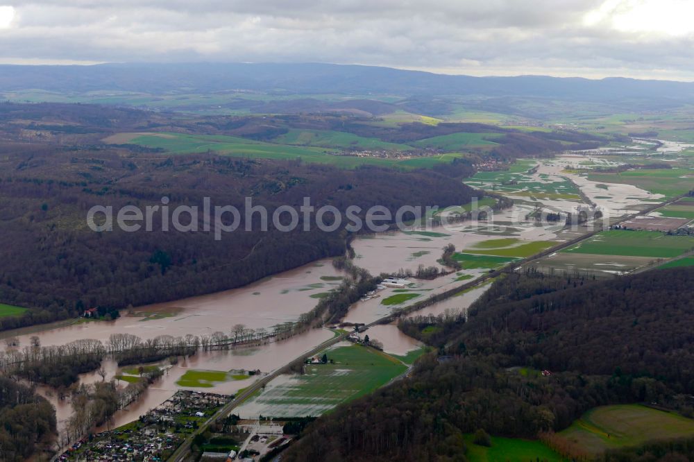 Aerial photograph Northeim - Riparian areas and flooded flood meadows due to a river bed leading to flood levels Rhume on street Harztor in Northeim in the state Lower Saxony, Germany