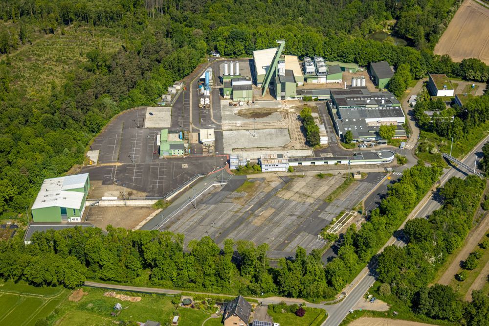 Bottrop from above - Mining plant for stone- coal Prosper-Haniel in Kirchhellen in the state of North Rhine-Westphalia