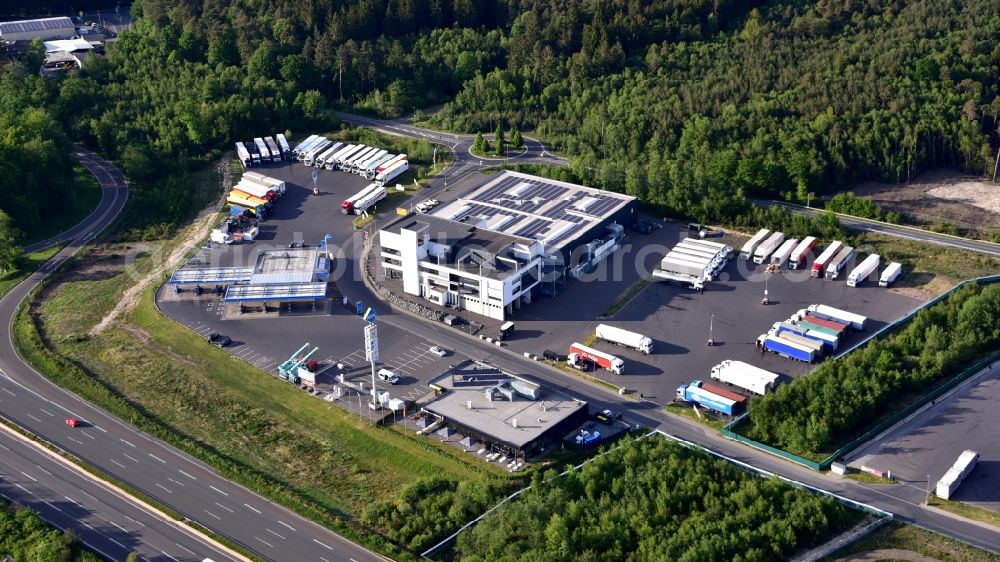 Aerial photograph Königswinter - Company premises of the company Coppeneur et Compagnon GmbH in Koenigswinter in the state North Rhine-Westphalia, Germany