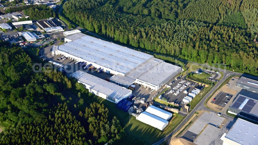 Dürrholz from the bird's eye view: Company premises of Reifen Gundlach GmbH in Duerrholz in the state Rhineland-Palatinate, Germany