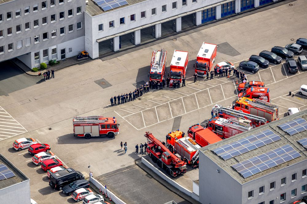Aerial image Essen - Grounds of the fire depot on Eiserne Hand in Essen in the state North Rhine-Westphalia, Germany