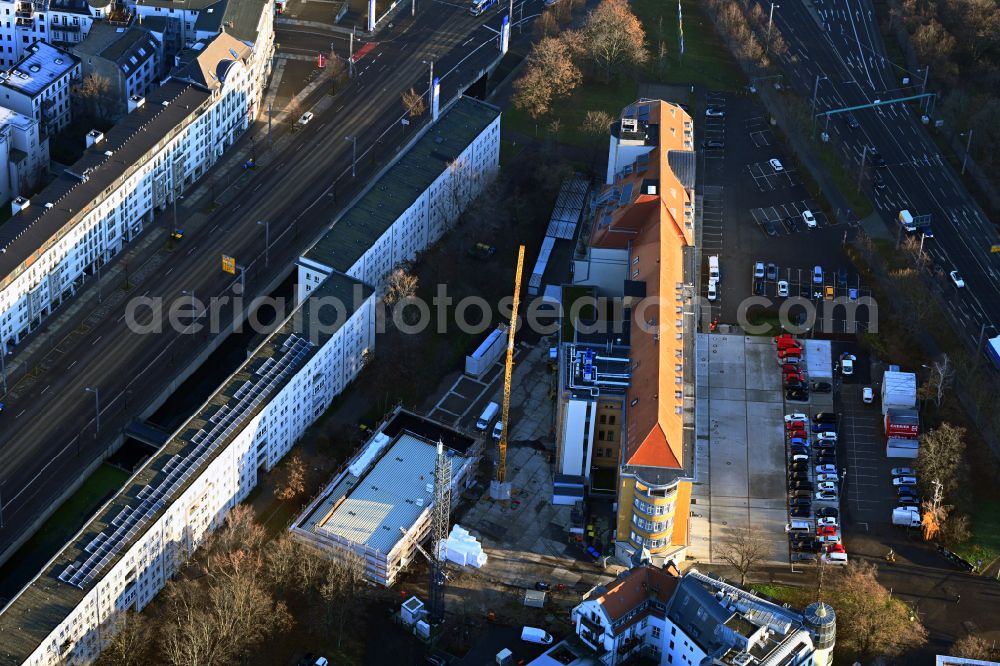 Aerial image Leipzig - Grounds of the fire depot Feuer- and Rettungswache on street Goerdelerring in the district Zentrum in Leipzig in the state Saxony, Germany