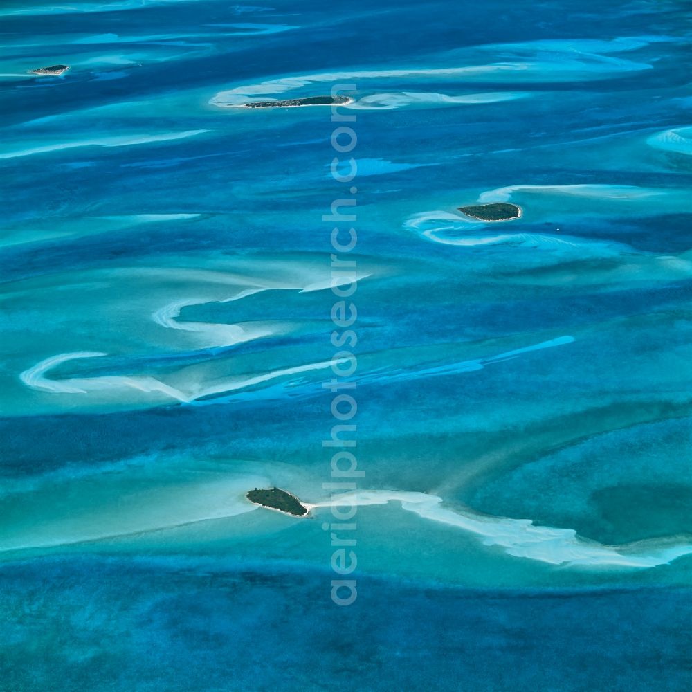 Eleuthera from the bird's eye view: Sandbank- land area by flow under the sea water surface near the Bahamas Islands in Eleuthera in South Eleuthera, Bahamas