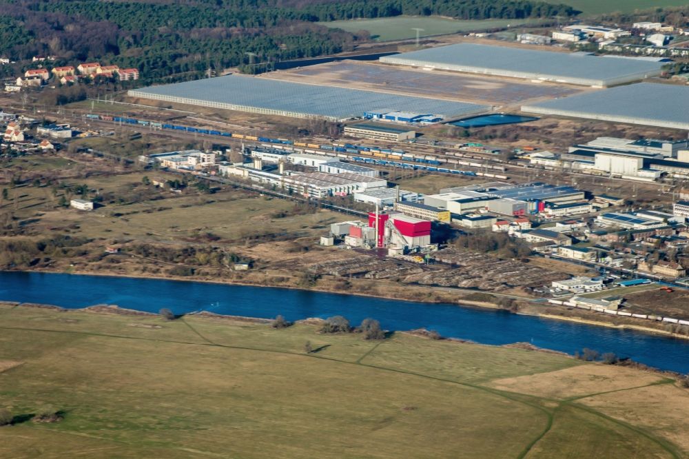 Aerial image Piesteritz - Power station plants of the combined heat and power station - regional heat - Biomasseheizkraftwerk in Piesteritz in the state Saxony-Anhalt, Germany