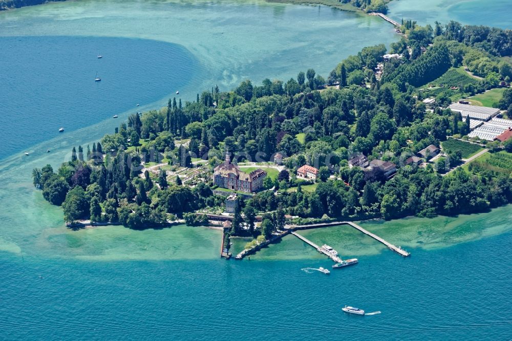Aerial image Konstanz - Island area Mainau with the village center in Konstanz in the state Baden-Wuerttemberg, Germany