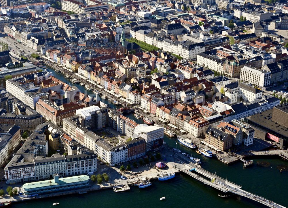 Kopenhagen from above - Boats and ships at the jetties by the canal Nyhavn in the city center in the district Indre By in Copenhagen in Region Hovedstaden, Denmark