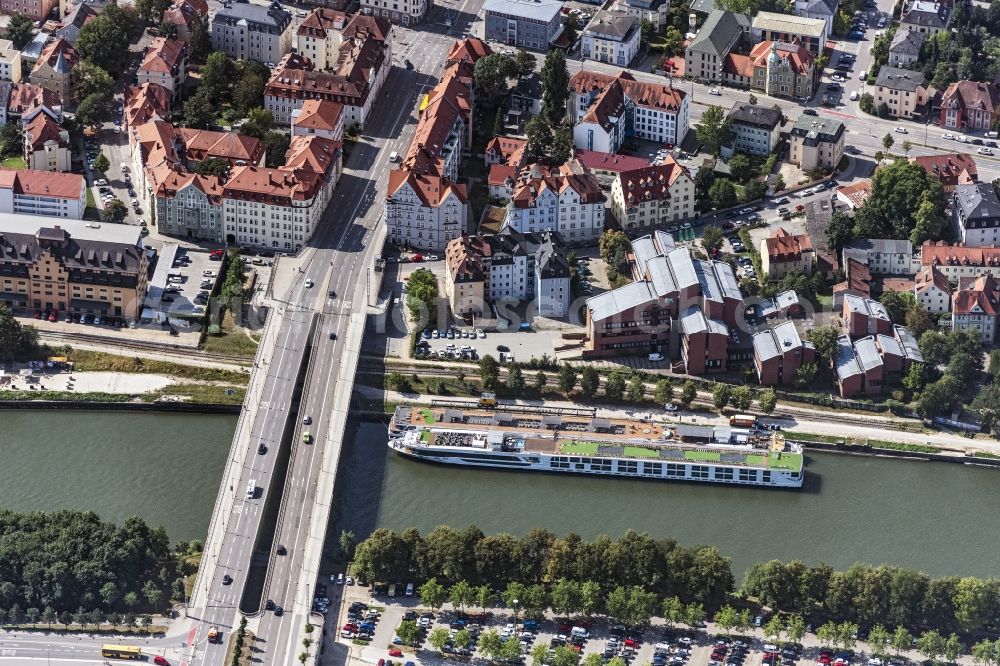 Aerial photograph Regensburg - View over the warf and the danube boat-museum in the historic center of Regensburg in the state of Bavaria