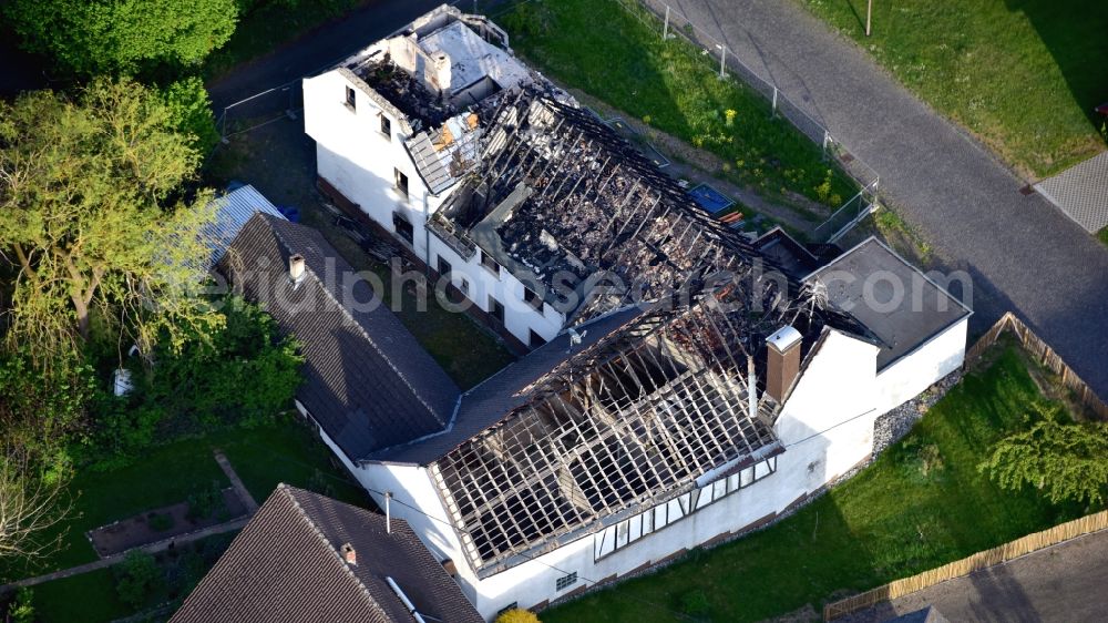 Aerial photograph Niederwambach - Fire ruin with burned out roof structure in Niederwambach in the state Rhineland-Palatinate, Germany