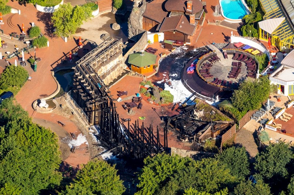 Duisburg from the bird's eye view: Fire damage in the sauna area on Spa and swimming pools at the swimming pool of the leisure facility Niederrhein-Therme on Wehofer Strasse in the district Hamborn in Duisburg in the state North Rhine-Westphalia, Germany