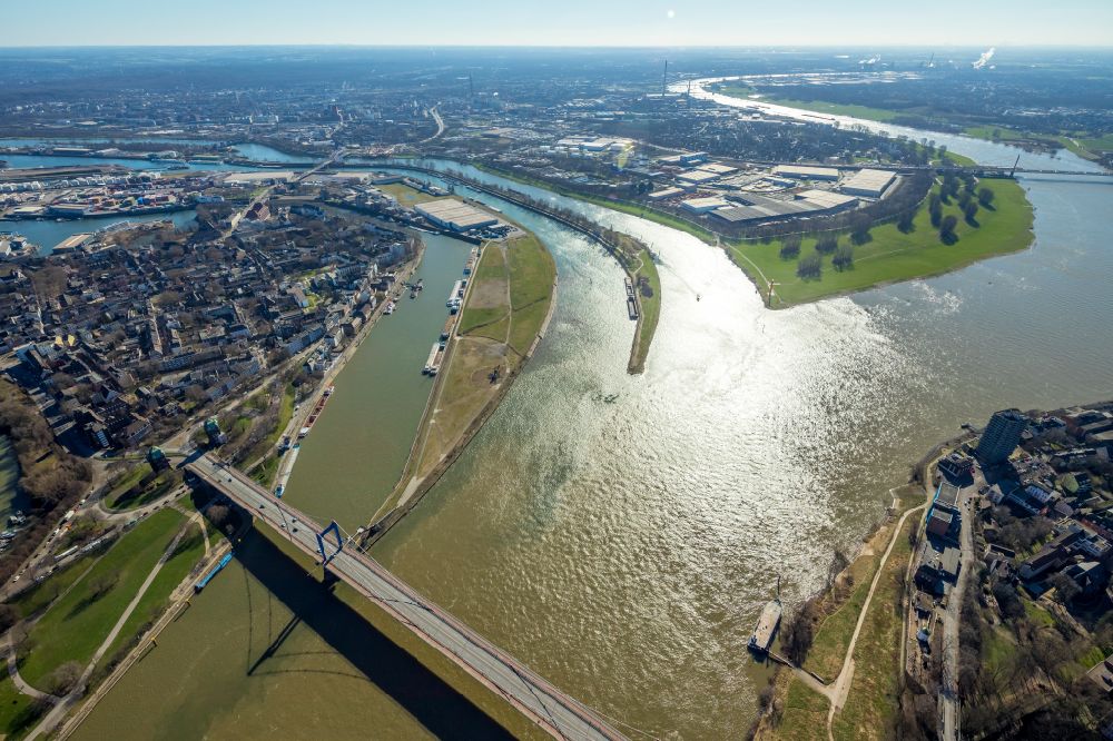 Duisburg from above - Brown Rhine flood mixes water with the clean Ruhr at the Ruhr estuary at Port of Duisburg in Duisburg at Ruhrgebiet in North Rhine-Westphalia