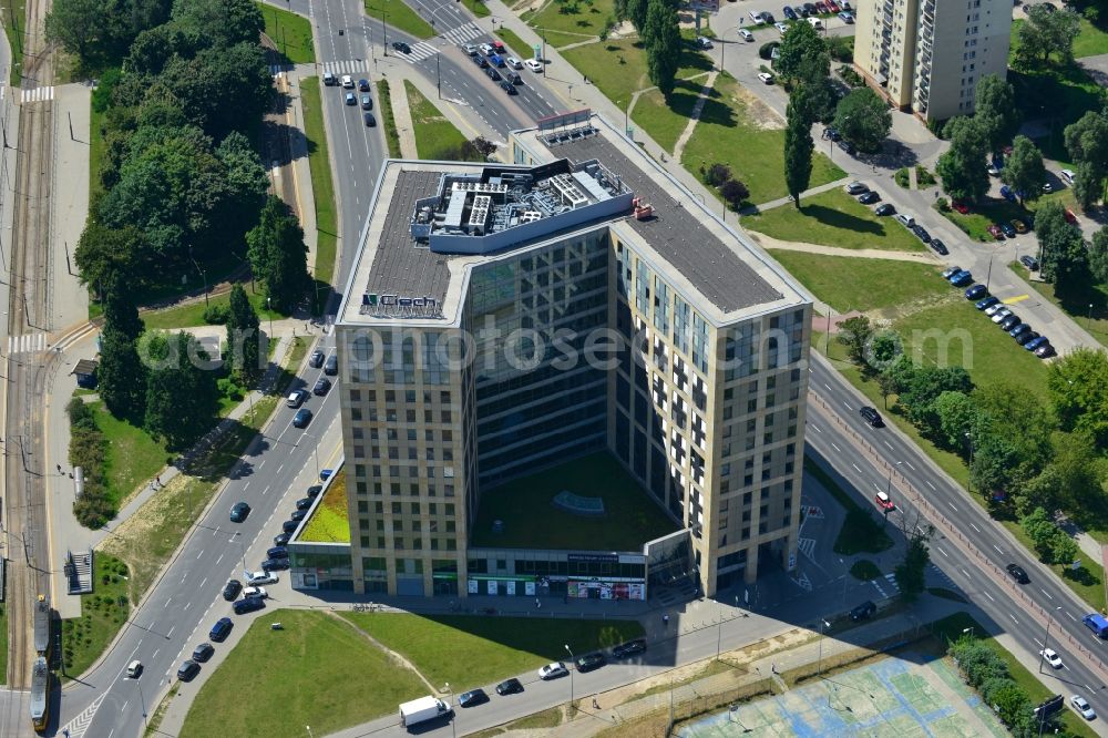 Warschau Mokotow from above - Office and Commercial high-rise Building IO-1 operated by IMMOFINANZ AG in Mokotov district of Warsaw in Poland