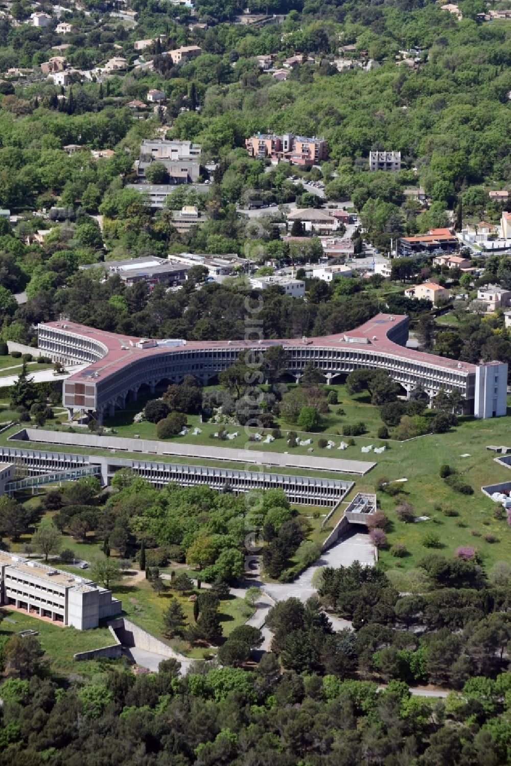 Aerial photograph Nizza - Nice - Office building - Ensemble IBM France and school- Institut de Formation Sainte Marie in Nice in Provence-Alpes-Cote d'Azur, France