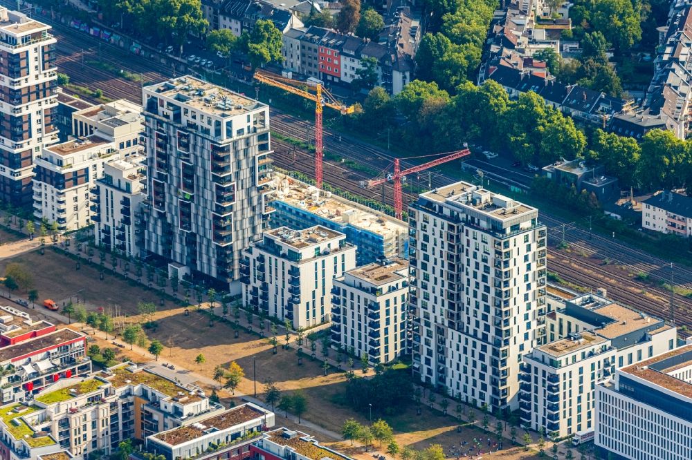 Aerial image Düsseldorf - Construction on Office building - Ensemble Le Quartier Central at the Toulouser Allee in the district city in Duesseldorf at Ruhrgebiet in the state North Rhine-Westphalia