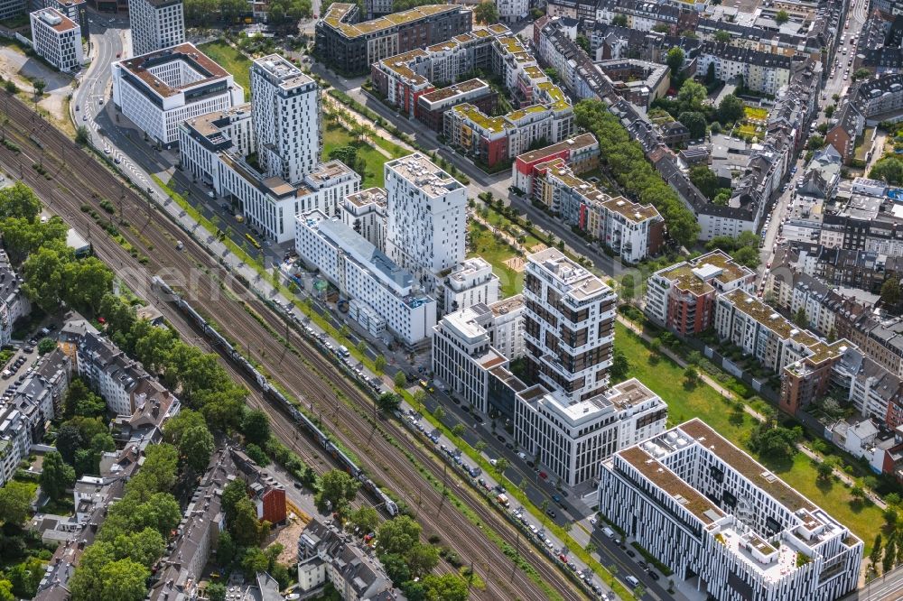 Aerial photograph Düsseldorf - Construction on Office building - Ensemble Le Quartier Central at the Toulouser Allee in the district city in Duesseldorf at Ruhrgebiet in the state North Rhine-Westphalia