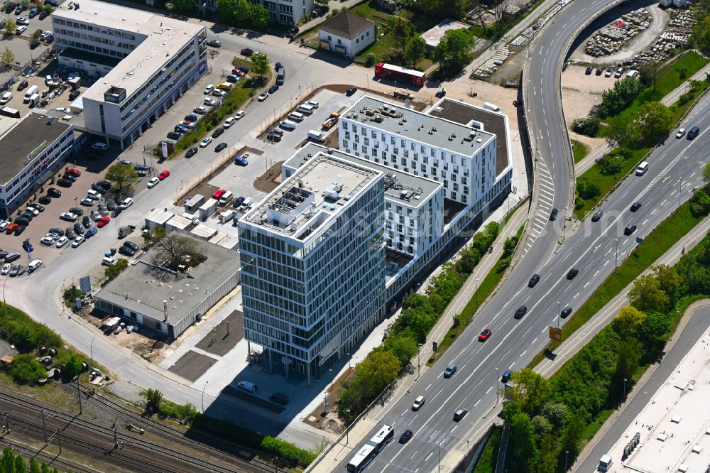 Aerial photograph Wolfsburg - Office and commercial building Berliner Haus on street Maybachweg in the district Hesslingen in Wolfsburg in the state Lower Saxony, Germany