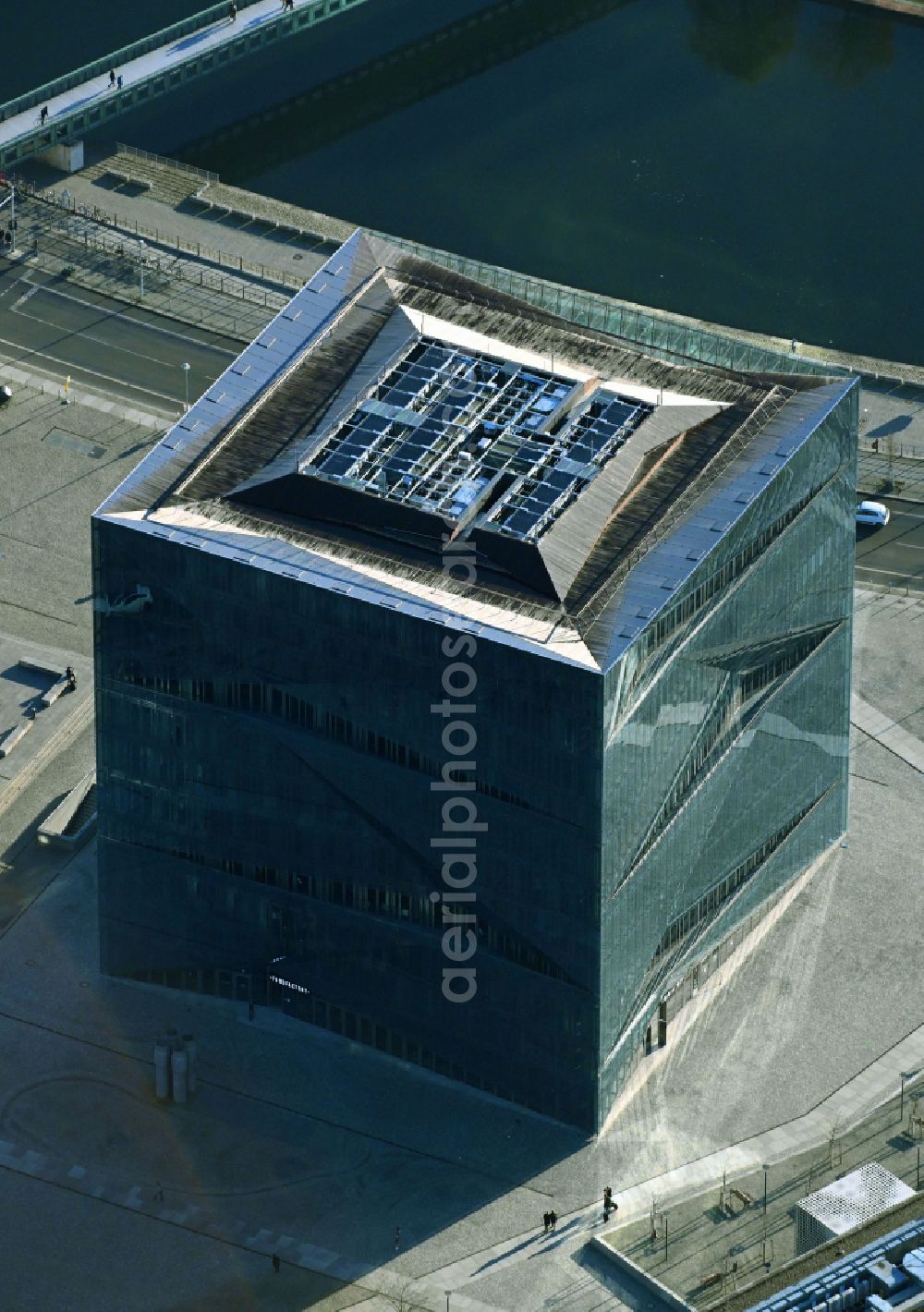 Aerial photograph Berlin - New office and commercial building cube berlin on Washingtonplatz - Rahel-Hirsch-Strasse in Berlin, Germany