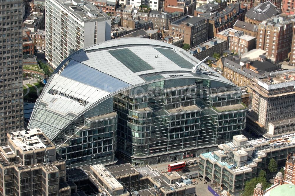 London from the bird's eye view: View of the office and retail complex Cardinals Place in the district City of Westminster in London in the county of Greater London in the UK. The complex consisting of three building sections is located opposite Westminster Cathedral near Victoria Station. Among others, the companies Microsoft UK, EDF Energy, EDF Trade, Experian and the Kazakh company Kazakhmys are sitting here
