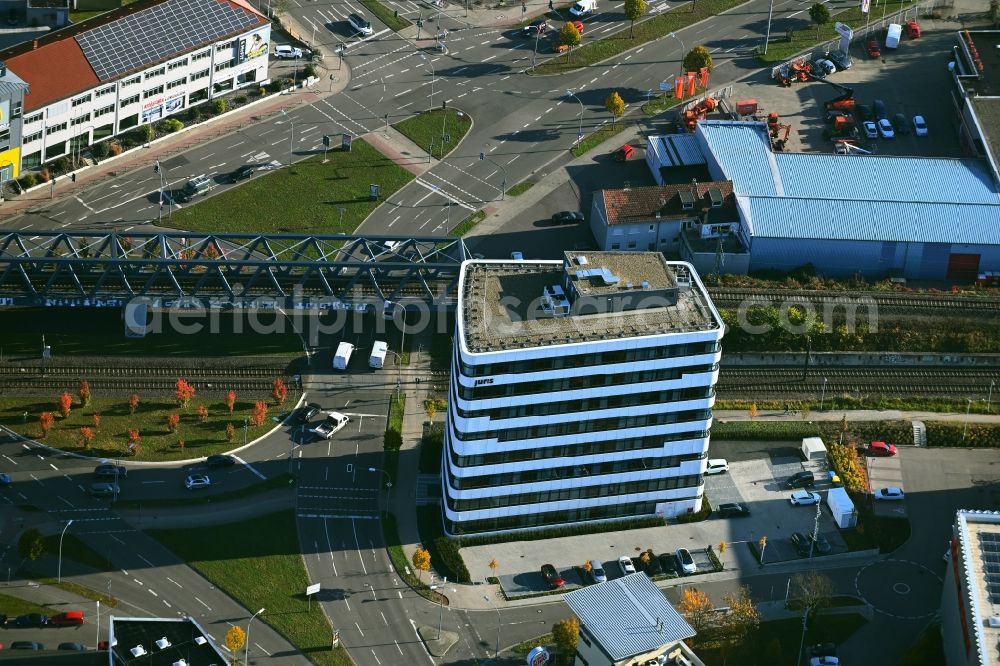 Aerial image Saarbrücken - Office and corporate management high-rise building Tower of juris GmbH in the district Sankt Johann in Saarbruecken in the state Saarland, Germany