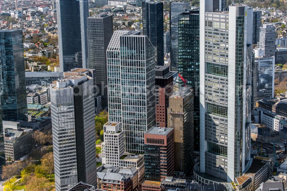 Aerial photograph Frankfurt am Main - Office and corporate management high-rise building Taunusturm on the am Taunustor in the district Innenstadt in Frankfurt in the state Hesse, Germany