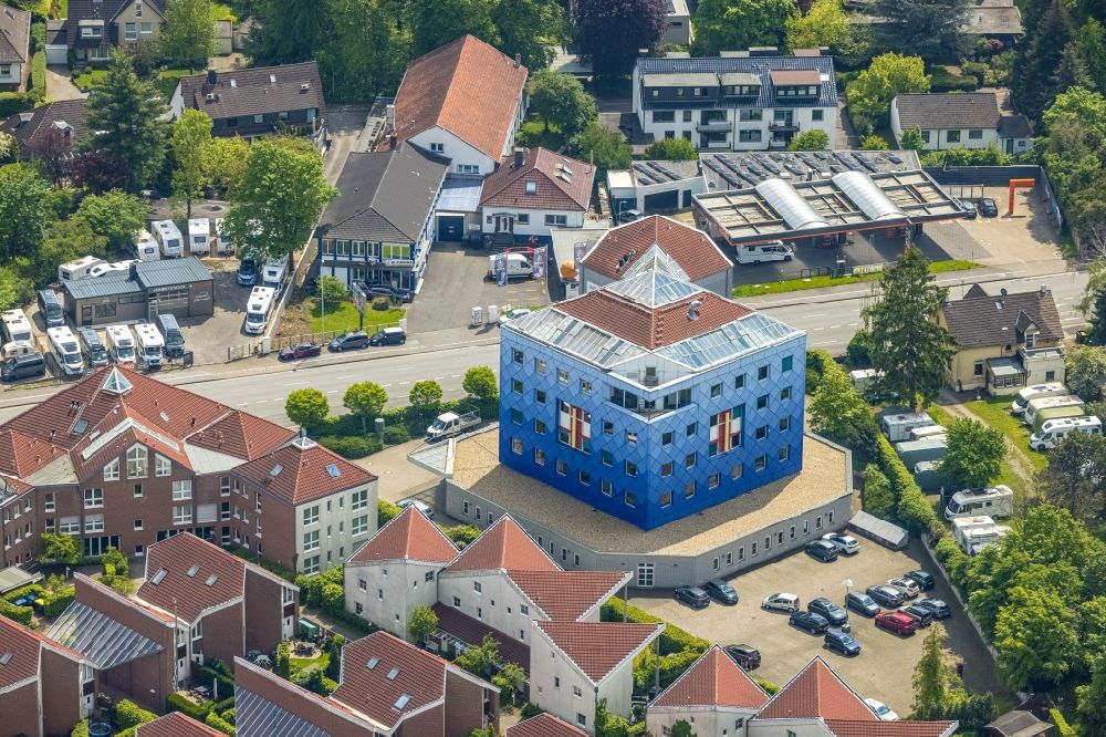 Aerial photograph Mülheim an der Ruhr - Office building agiplan GmbH in Muelheim on the Ruhr at Ruhrgebiet in the state North Rhine-Westphalia, Germany