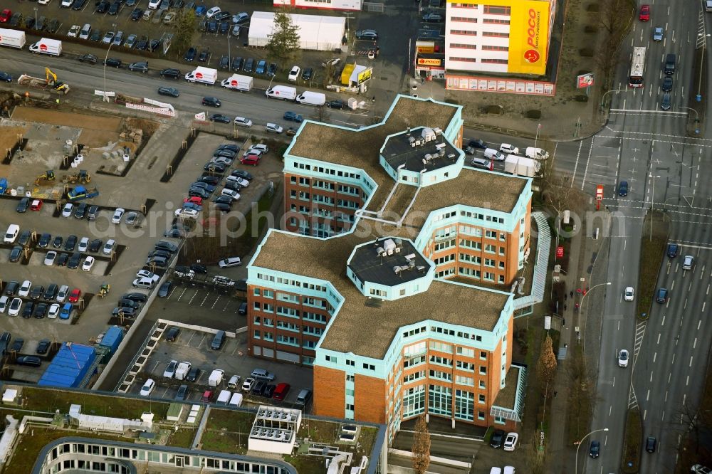 Hamburg from the bird's eye view: Office building Azur Plaza on Friedrich-Ebert-Donm in the district Wandsbek in Hamburg, Germany