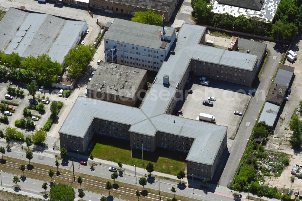 Aerial image Berlin - Office building on street Gross-Berliner Damm in the district Johannisthal in Berlin, Germany