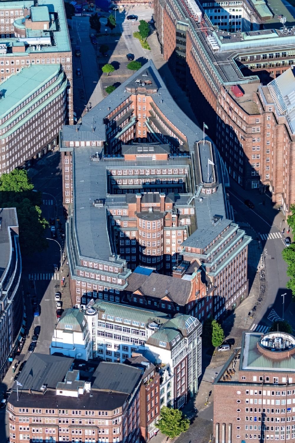 Hamburg from the bird's eye view: Office building Chilehaus Hamburg on Fischertwiete in Hamburg, Germany