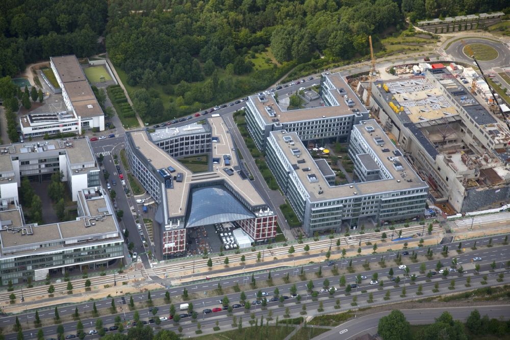 Aerial photograph Luxembourg Luxemburg - Office building of EY, Ernst & Young Global Limited in Luxembourg in District de Luxembourg, Luxembourg. (To the left of the center) To the right the UBI Banca International