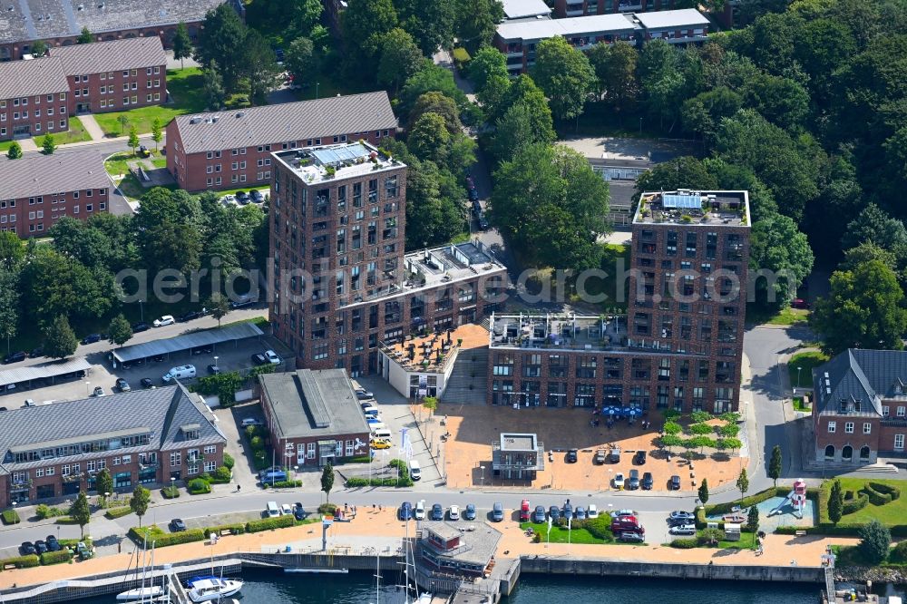 Flensburg from the bird's eye view: Office building on Foerdepromenade in Flensburg in the state Schleswig-Holstein, Germany