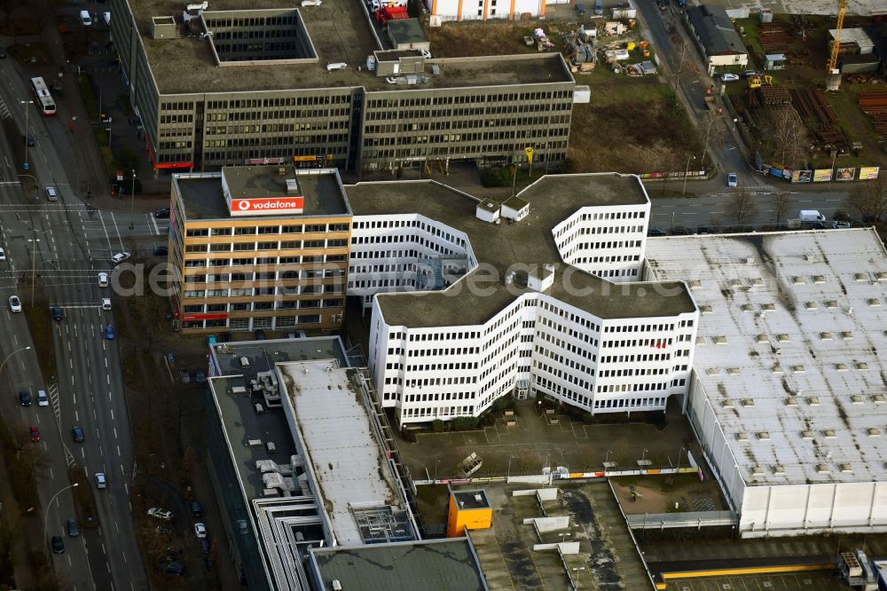 Aerial photograph Hamburg - Office building Friedrich-Ebert-Donm - Am Stadtrand in the district Wandsbek in Hamburg, Germany