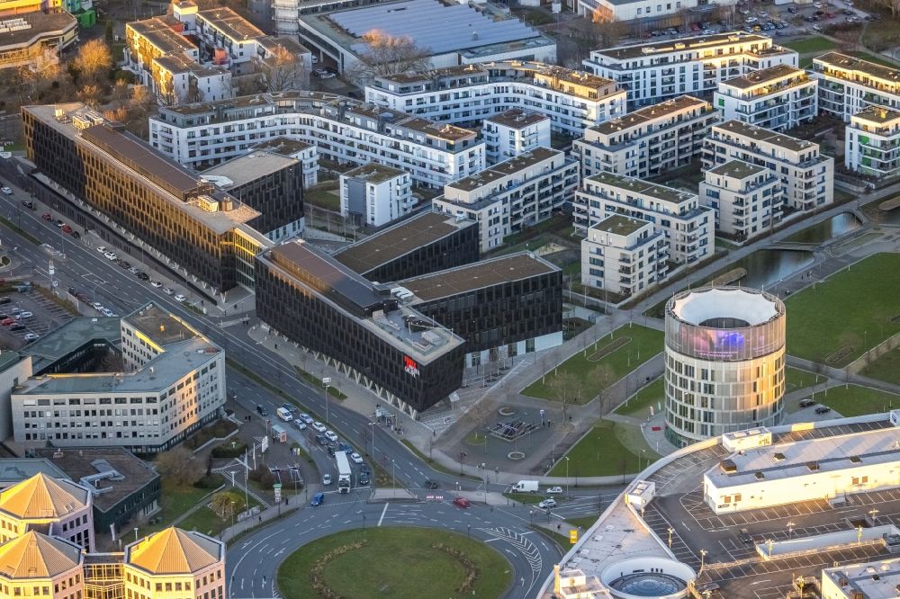 Aerial photograph Essen - Office building of FUNKE MEDIENGRUPPE GmbH & Co. KGaA on Segerothstrasse in Essen in the state North Rhine-Westphalia, Germany