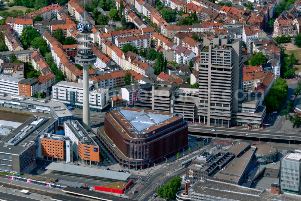 Aerial photograph Hannover - Office building Hauptsitz of Deutschen Bahn and TV tower in the district Mitte in Hannover in the state Lower Saxony, Germany