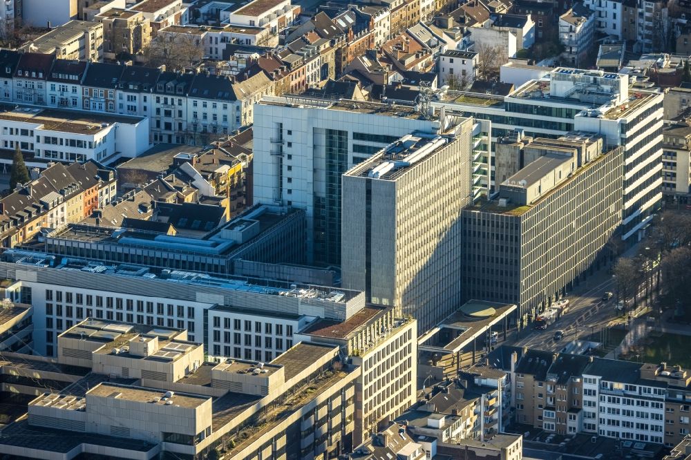 Aerial image Düsseldorf - Office building of the administration and commercial building of the Ministry of the Interior of North Rhine-Westphalia on Friedrichstrasse in the district Friedrichstadt in Dusseldorf in the Ruhr area in the state North Rhine-Westphalia, Germany