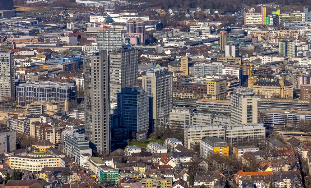 Essen from above - Office building of the administrative and business center of the headquarters of the energy provider RWE at the RWE Tower in the district Suedviertel in Essen at Ruhrgebiet in North Rhine-Westphalia