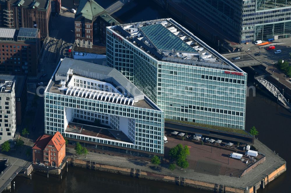 Hamburg from above - Office building of the administration and commercial building Der SPIEGEL-Verlag Rudolf Augstein GmbH & Co. KG on Ericusspitze street in the HafenCity district in Hamburg, Germany