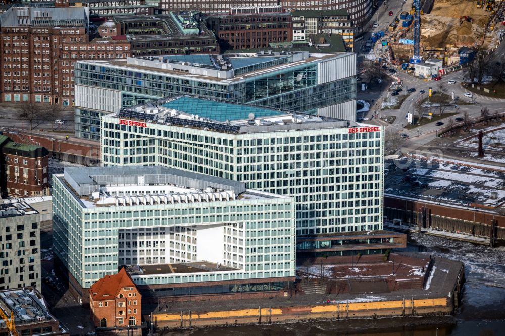 Hamburg from above - Office building of the administrative house and business house the SPIEGEL publishing company Rudolf Augstein GmbH and Co. KG and the manager magazine Publishing company society mbh in Hamburg, Germany