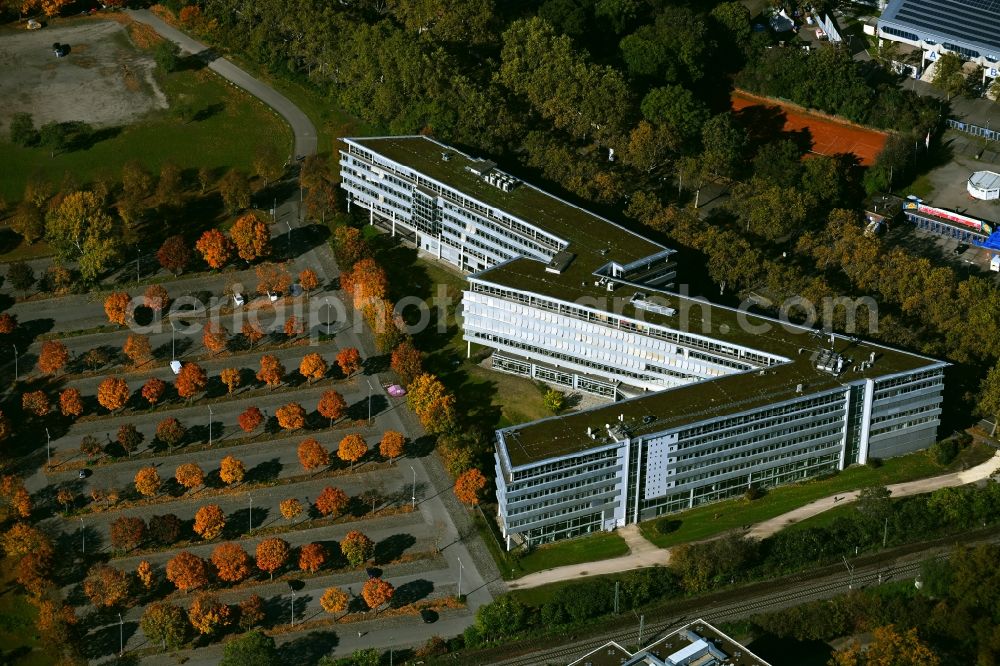Aerial photograph Mannheim - Office building on Theodor-Heuss-Anlage in Mannheim in the state Baden-Wuerttemberg, Germany