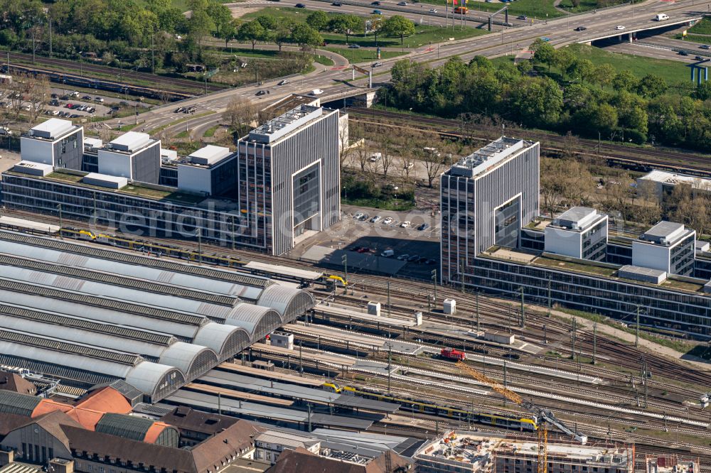 Aerial photograph Karlsruhe - Office building of the DB Training, Learning & Consulting, Trainingszentrum on Central Station in Karlsruhe in the state Baden-Wuerttemberg, Germany
