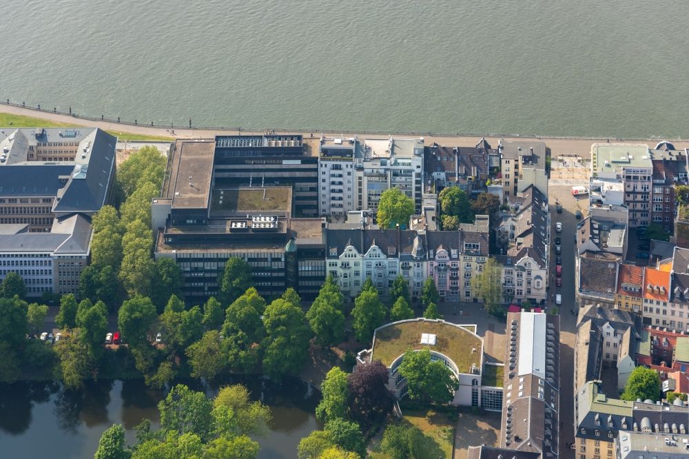 Düsseldorf from the bird's eye view: Office building on Mannesmannufer on shore of rhine in the district Carlstadt in Duesseldorf in the state North Rhine-Westphalia, Germany