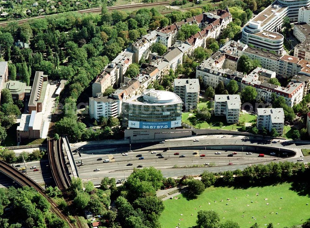 Aerial image Berlin - Charlottenburg - Bürohaus der MÜBAU am Halensee in Berlin - Charlottenburg.