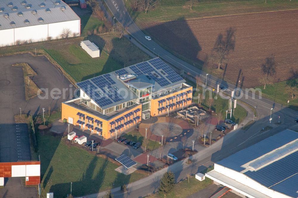 Kuppenheim from the bird's eye view: Industrial estate and company settlement on Murg in Kuppenheim in the state Baden-Wuerttemberg, Germany