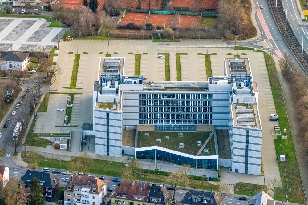 Bochum from the bird's eye view: Office building of the administration and commercial building Vonovia Headquarters on the Wasserstrasse in the district of Altenbochum in Bochum in the Ruhr area in the state North Rhine-Westphalia, Germany