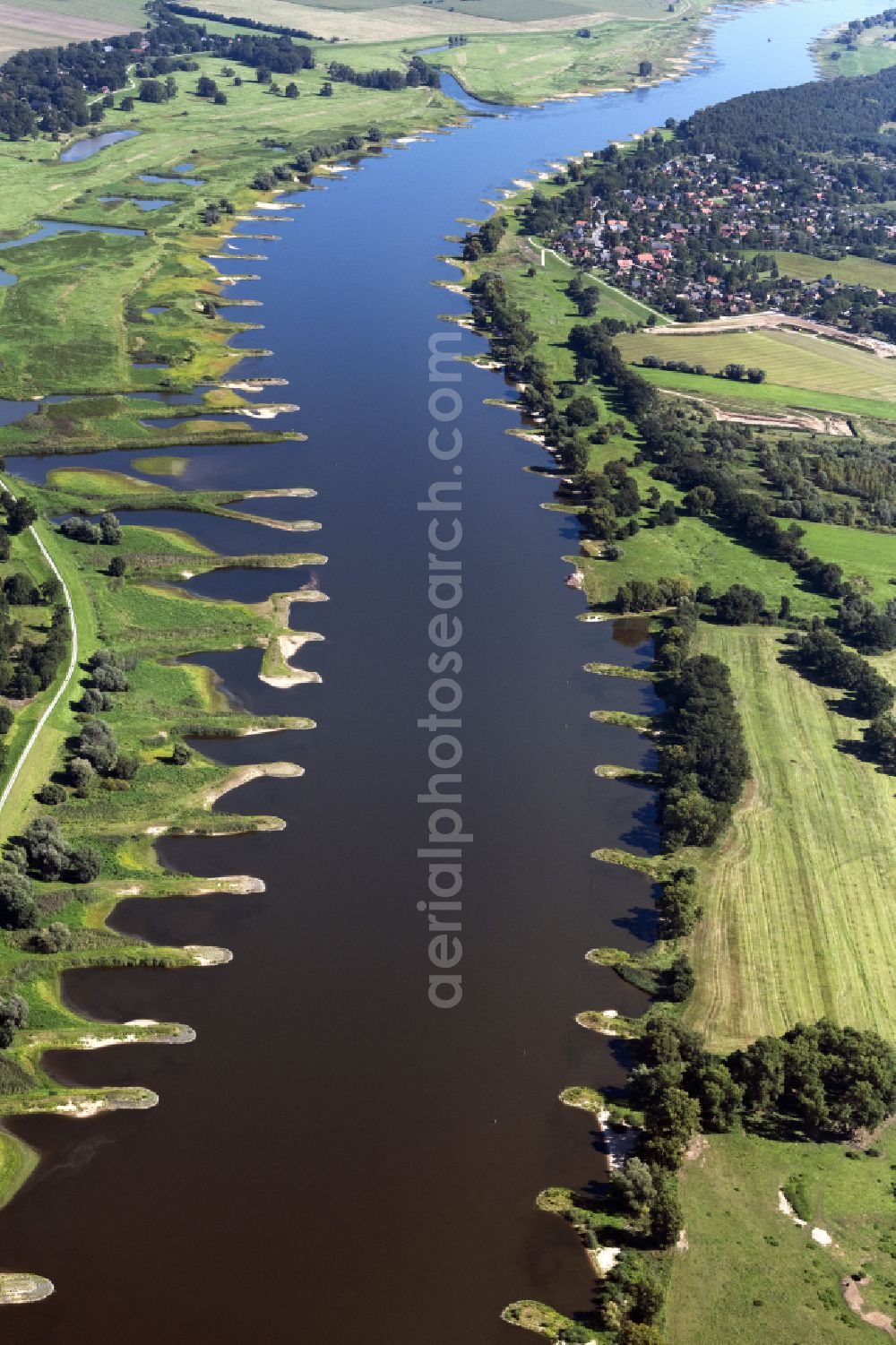 Aerial image Langendorf - Groyne head of the - river course on street Sandstrasse in Langendorf in the state Lower Saxony, Germany